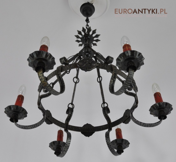 stary kuty żyrandol do zamku